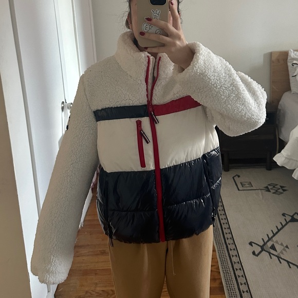 Tommy Hilfiger Colorblock Puffer Jacket - Picture 2 of 4